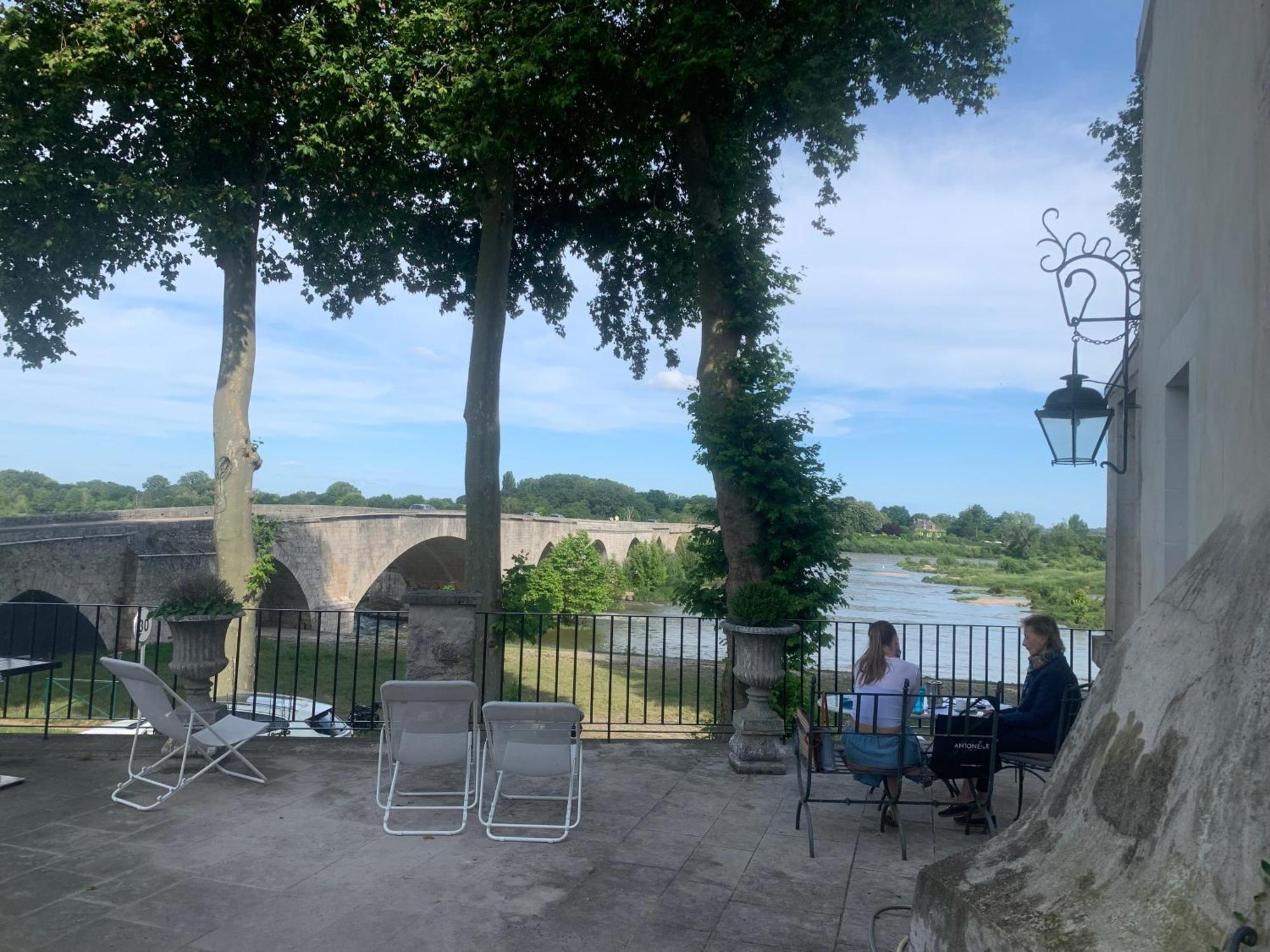 Grand Hotel De L'Abbaye Beaugency Luaran gambar
